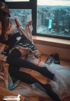 丰满老师_高清完整版免费在线观看